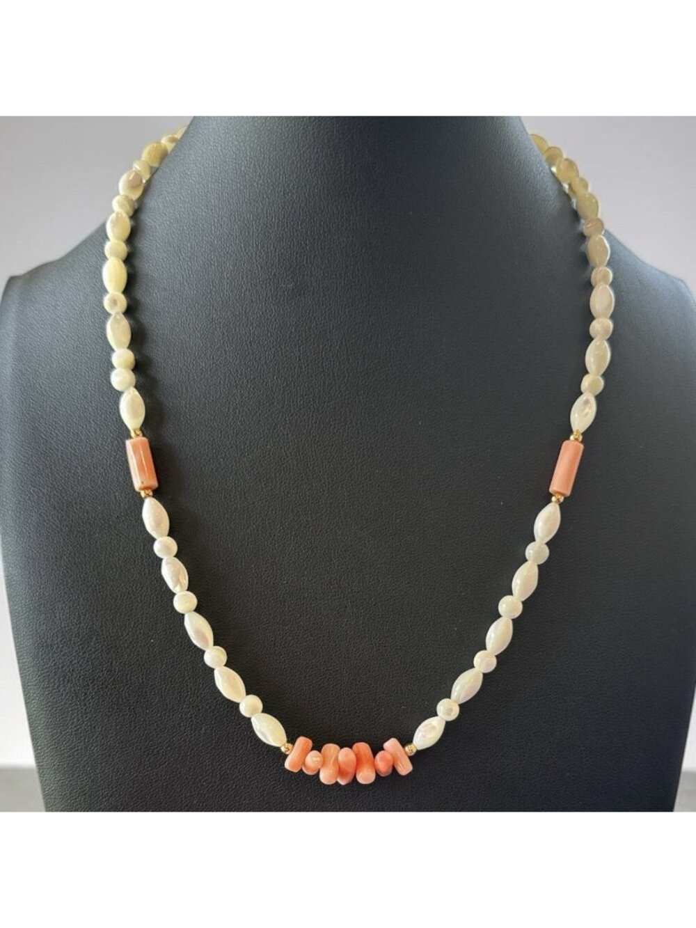 VTG Salmon Coral Mother of Pearl Bead Necklace Filigree Clasp Polished 18”